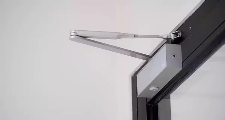 Screen Door Closer Repair in Davie, FL