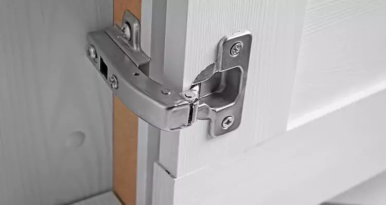 Shower Door Hinge Replacement in Davie, FL