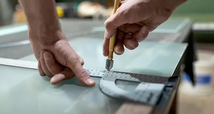 Glass Scratch Repair in Davie, FL