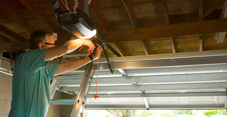 Chamberlain Garage Door Repair in Davie, FL