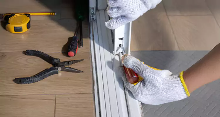 Closet Sliding Door Track Repair in Davie, FL