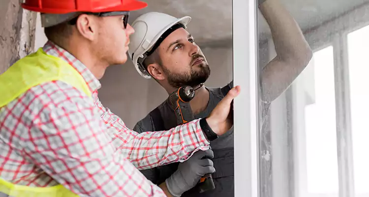 Sliding Patio Door Sticking? Expert Repair in Davie, FL.
